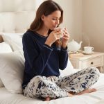 Medaillion dames pyjama lange mouw katoen Blue flower – Sliponline