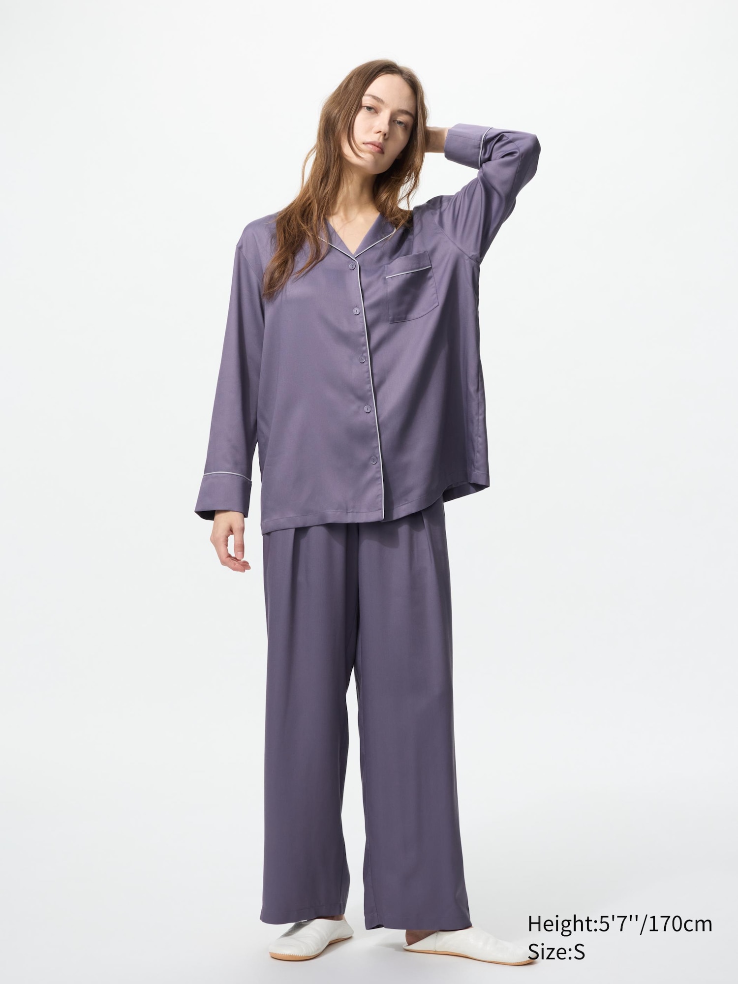 dames-pyjama-lange-mouw-917cig-1.jpg Dames Satijnen Pyjama (Lange Mouwen) | UNIQLO NL - Afbeelding 1