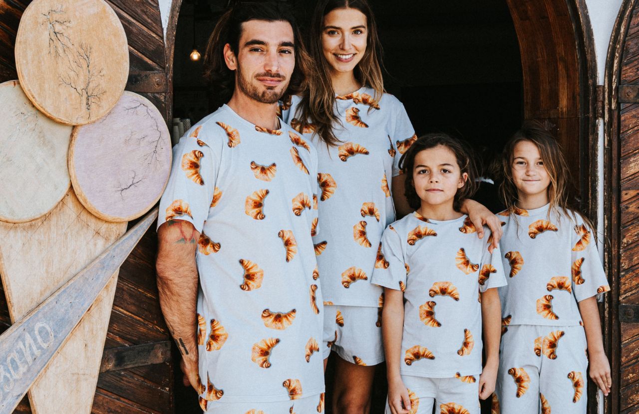 familie-pyjama-920dvj-1.jpg Met SNURK de hele familie in matching prints! - Afbeelding 1