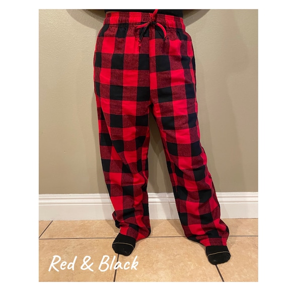 geruite-pyjamabroek-814bnr-1.jpg Unisex rood, zwart volwassen geruite geruite pyjamabroek kerst winter familiefoto bijpassende pyjamabroek klein medium groot XL XXL 3XL 4XL Etsy Nederland - Afbeelding 1