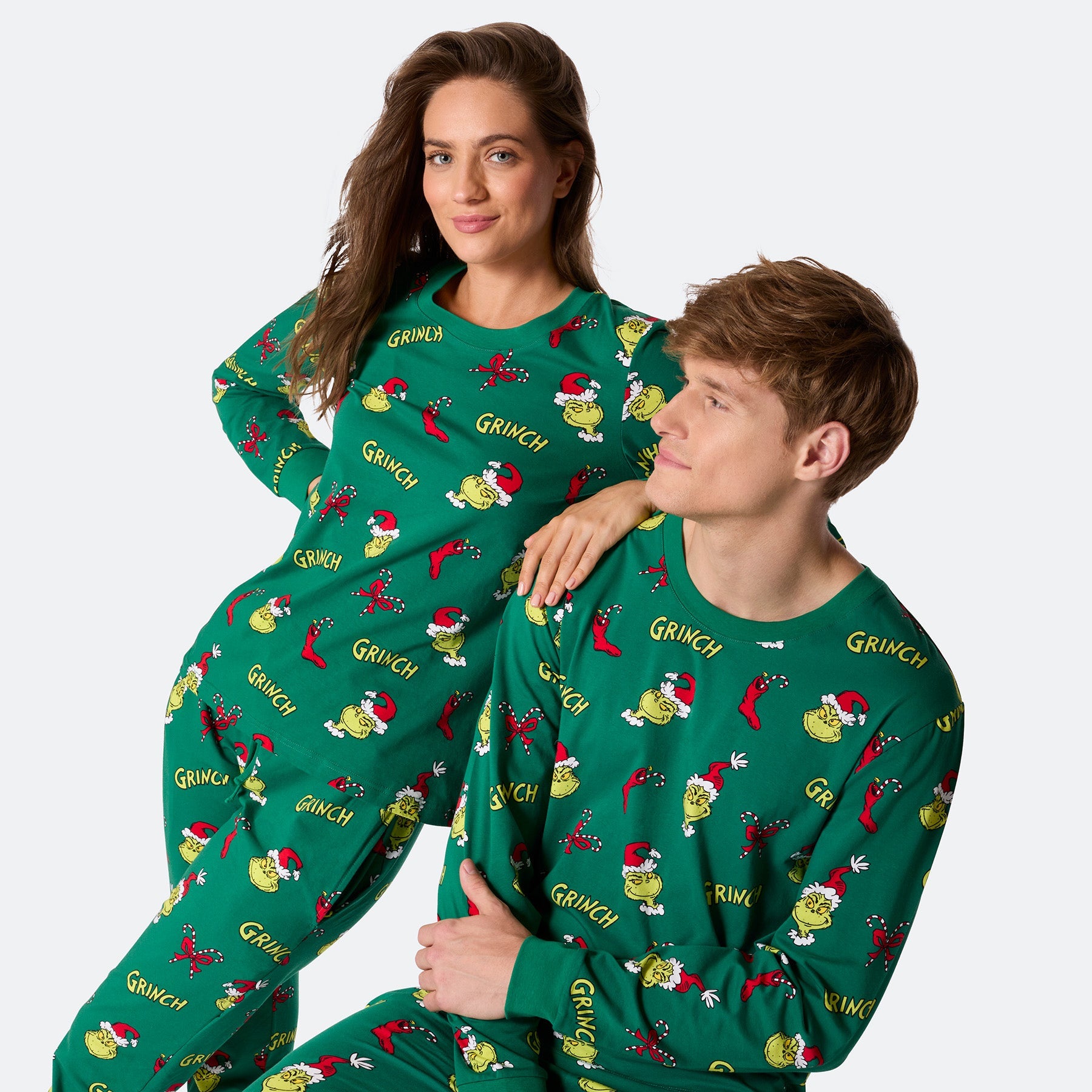 grinch-pyjama-622qgl-1.jpg The Grinch Kerstpyjama Heren Grootste assortiment van Nederland | SillySanta - Afbeelding 1