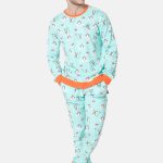 Winter heren pyjama set met broek. Blauwe mannen pyjama