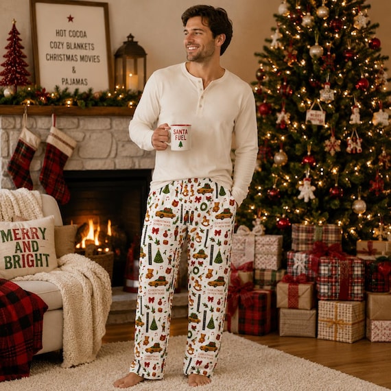 kerst-pyjama-heren-490rmo-1.jpg Kerst in New York pyjamabroek heren, vakantie NYC patroon Etsy Nederland - Afbeelding 1
