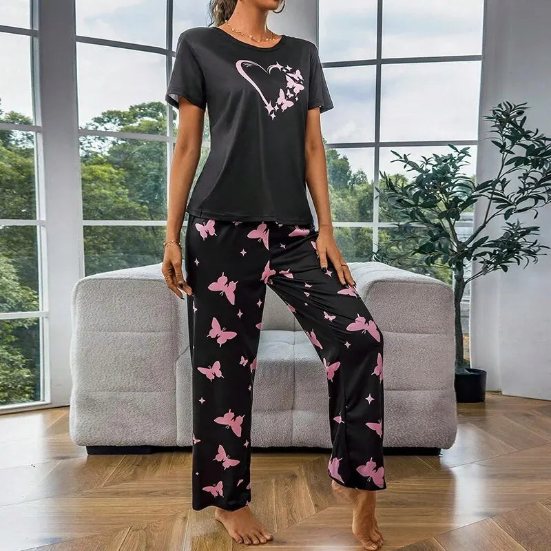 livera-pyjama-202yif-1.jpg Dames Pyjama met Elegante Vlinderprint Comfortabel & Stijlvol – moloo.nl - Afbeelding 1