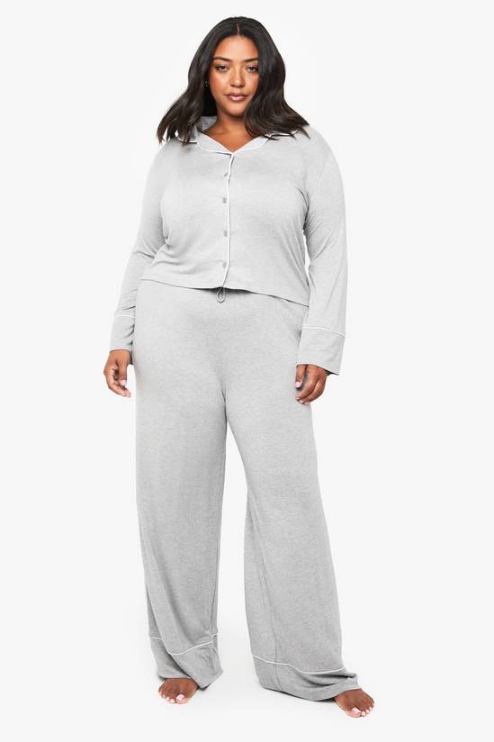 modal-pyjama-208ouf-1.jpg Grey Marl Plus Super Soft Modal Pyjama Set met Top met Lange Mouwen & Broek | Boohoo NL - Afbeelding 1