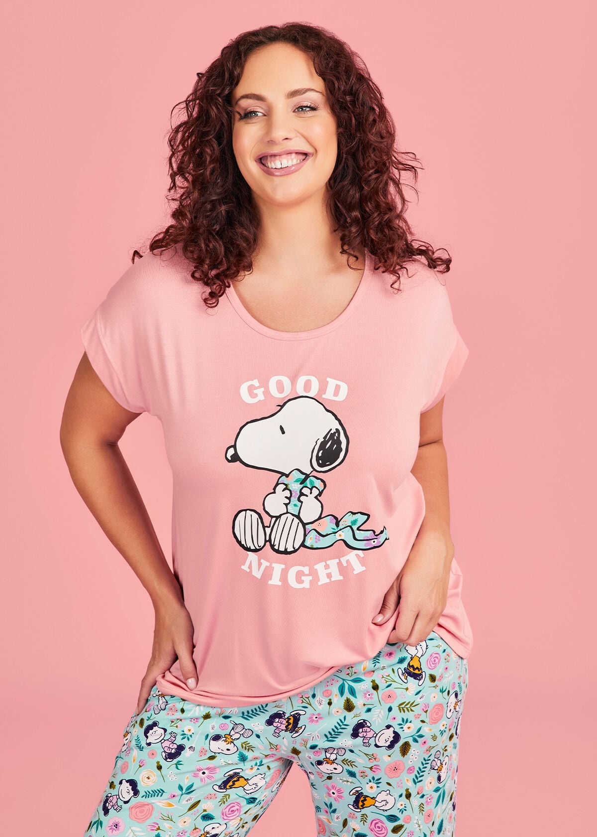 snoopy-pyjama-128gha-1.jpg Shop Plus Size Snoopy Good Night Pyjama Top, Pink | Taking Shape AU - Afbeelding 1