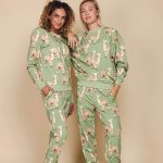 Loungewear van Snurk, gemaakt van zachte bio katoen