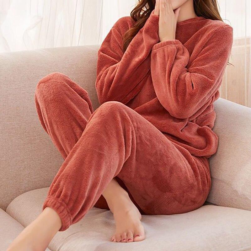 wollen-pyjama-103jsf-1.jpg Vrouwen Fluwelen Pyjama Set Losse Top En Elastische Taille Broek Thuis Casual Warm Wollen Pak Vrouwen Fleece Sets Winter 2023 kopen vanaf een prijs van 8.16 | Joom - Afbeelding 1