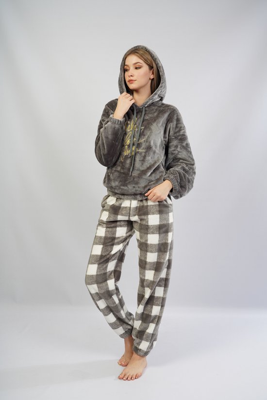 zachte-pyjama-dames-005qih-1.jpg Vienetta Dames Zachte Pluche Pyjama Set, Lange Mouwen S | bol - Afbeelding 1