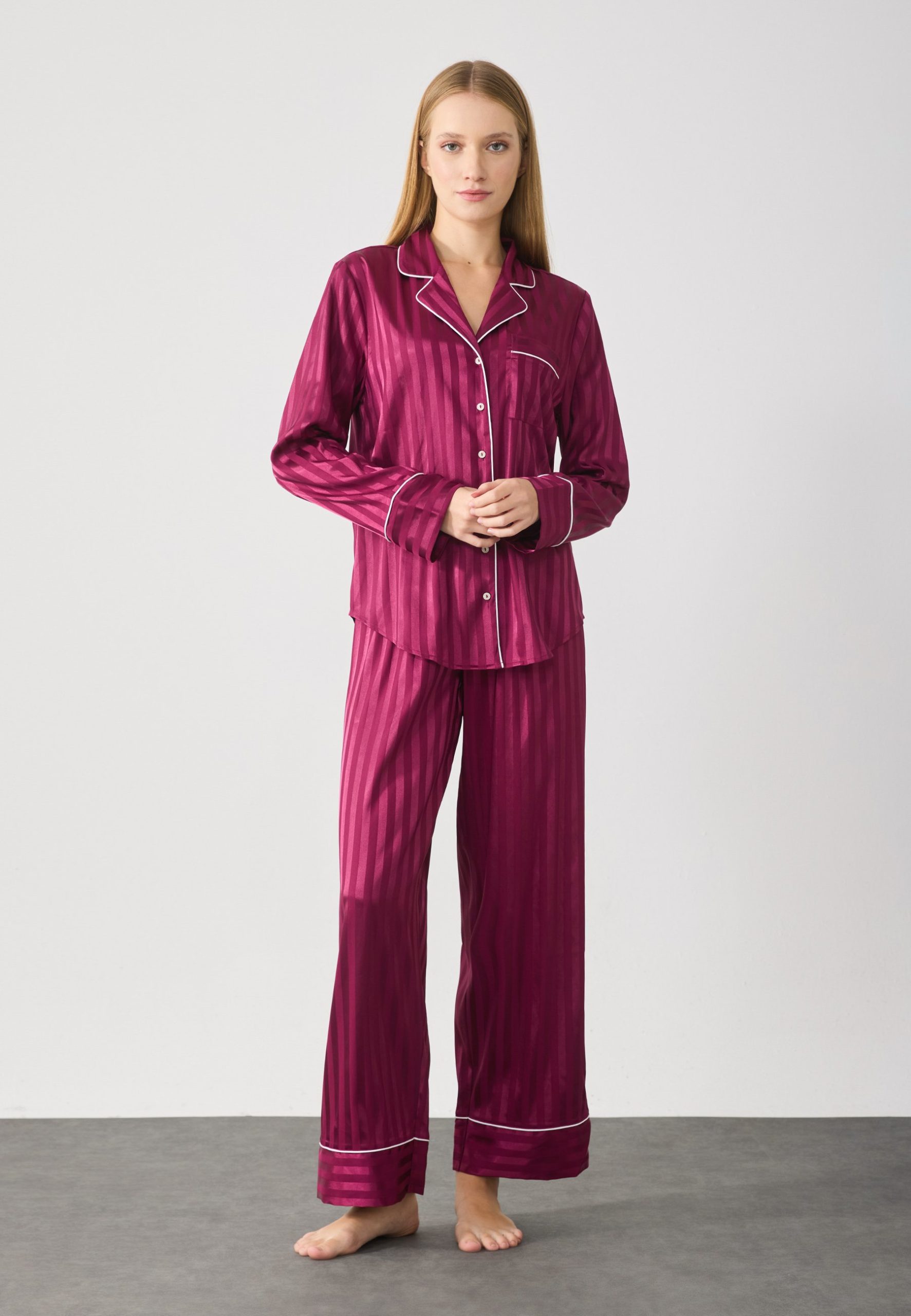 zalando-pyjama-001guu-1.jpg Dames pyjama's sale online kopen | Zalando - Afbeelding 1