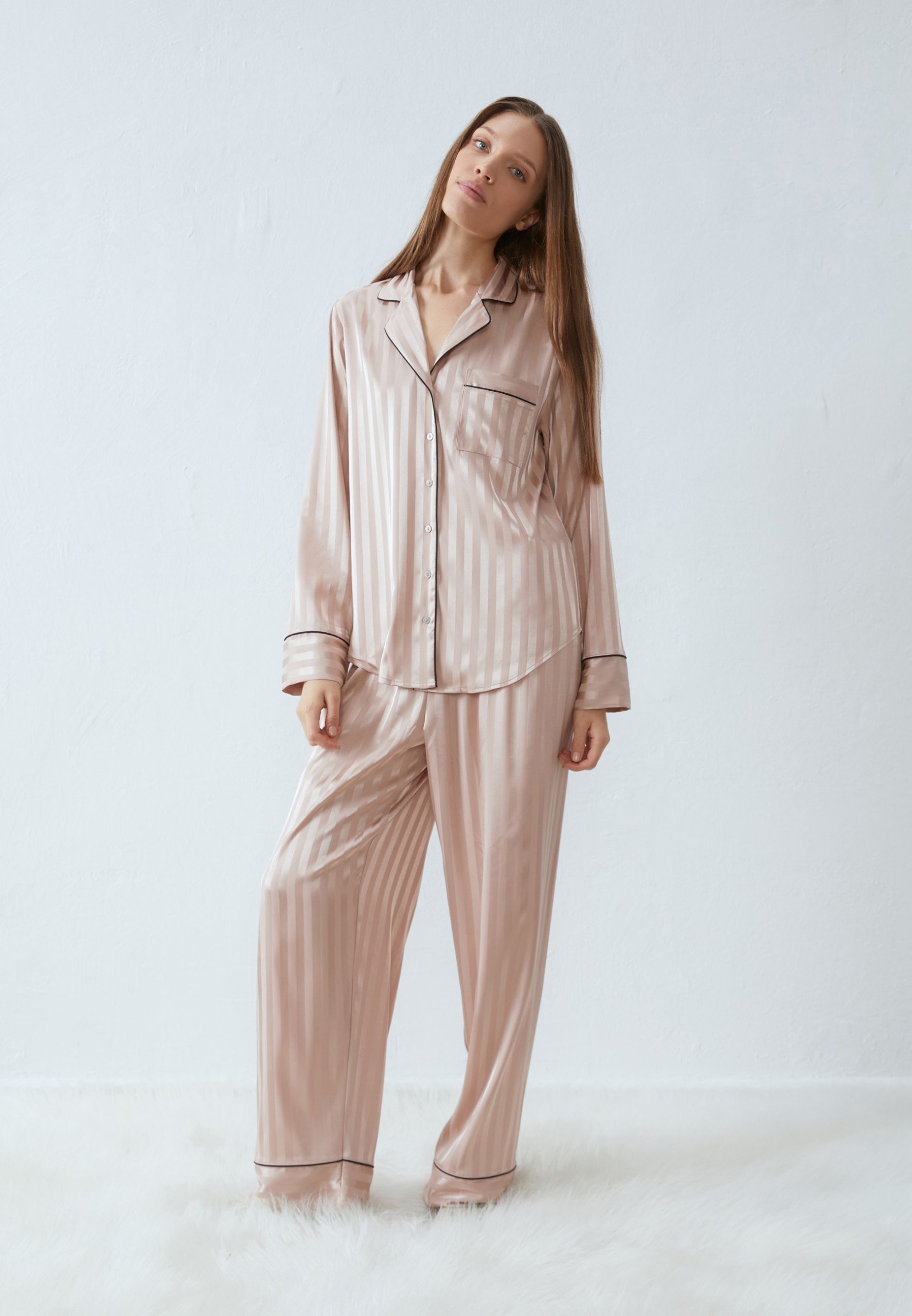 zalando-pyjama-350byb-1.jpg Anna Field by Zalando TONAL STRIPE SATIN SET Pyjama beige Zalando.nl - Afbeelding 1